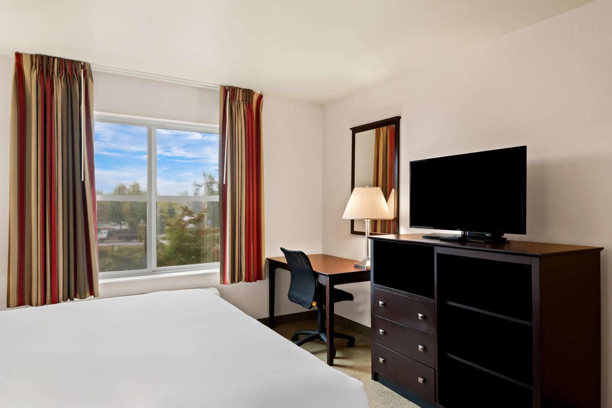 Comfort Inn & Suites Creswell Exterior foto